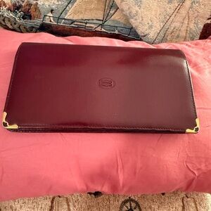 Red Carter Burgundy Men's Leather Wallet